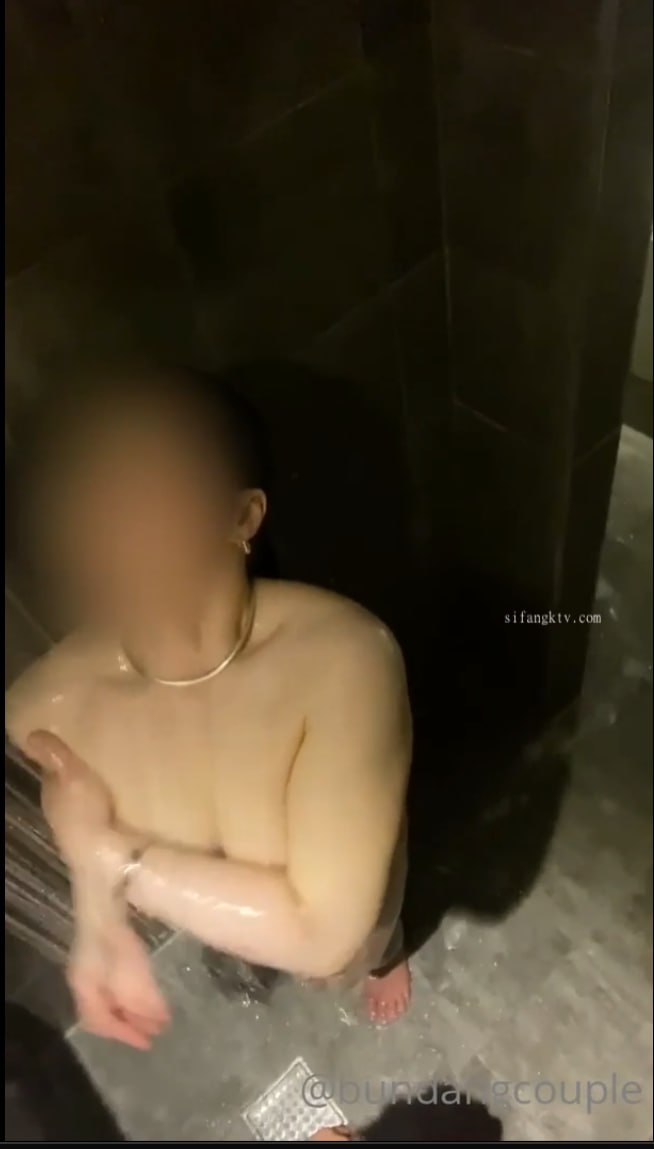 国产AV AS004 鲍鱼游戏深夜节目 天堂地狱门 黏稠液体大喷射